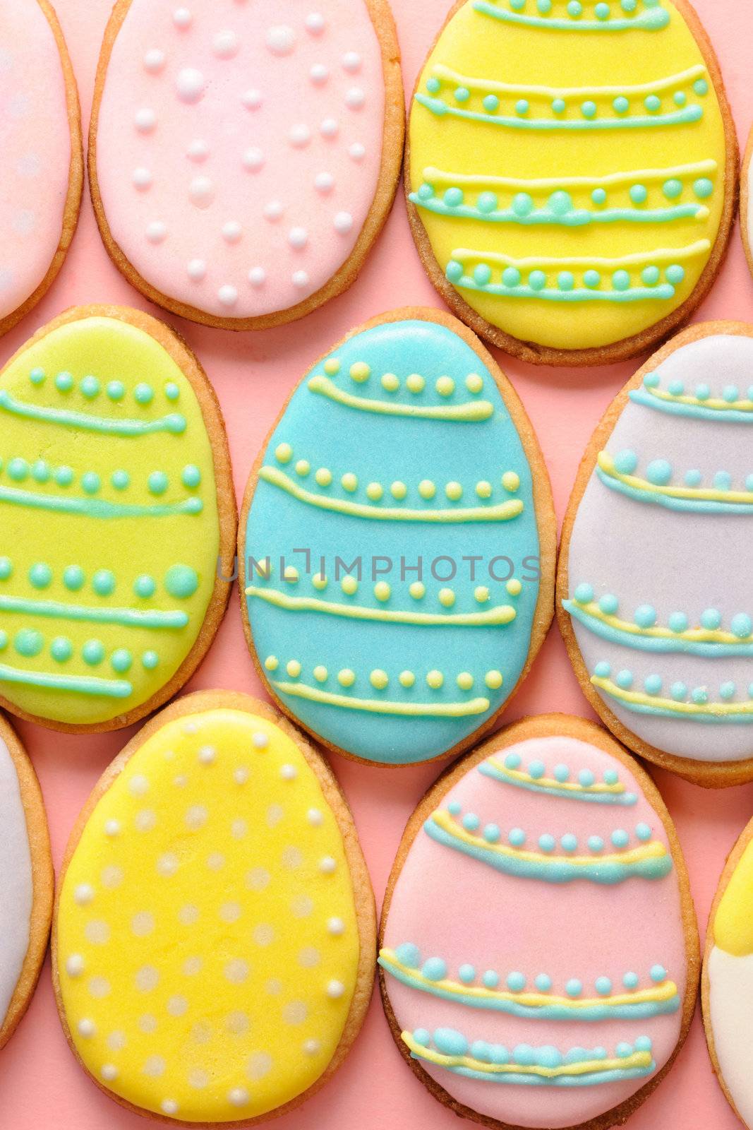 Easter homemade gingerbread cookie over pink