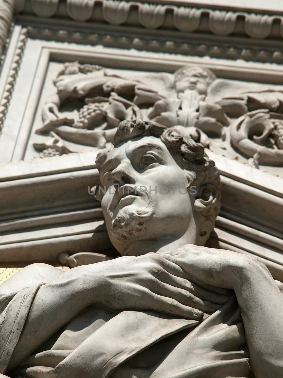 Florence - Reachness of details on the facade Duomo