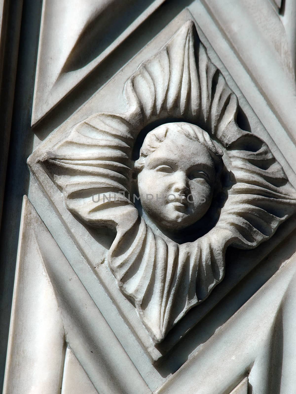 Florence - Reachness of details on the facade Duomo