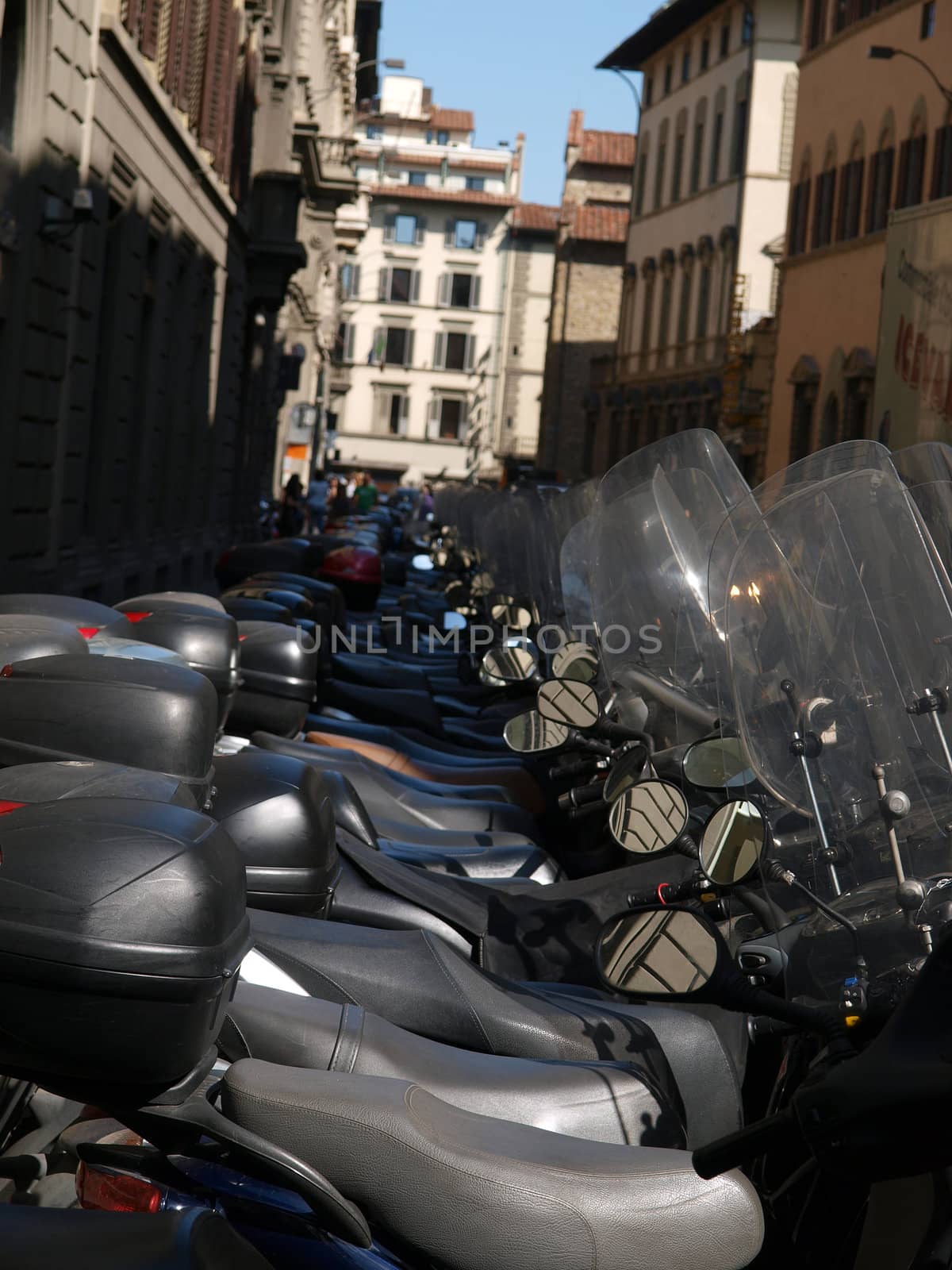 Florence - Invasion of motor scooter
