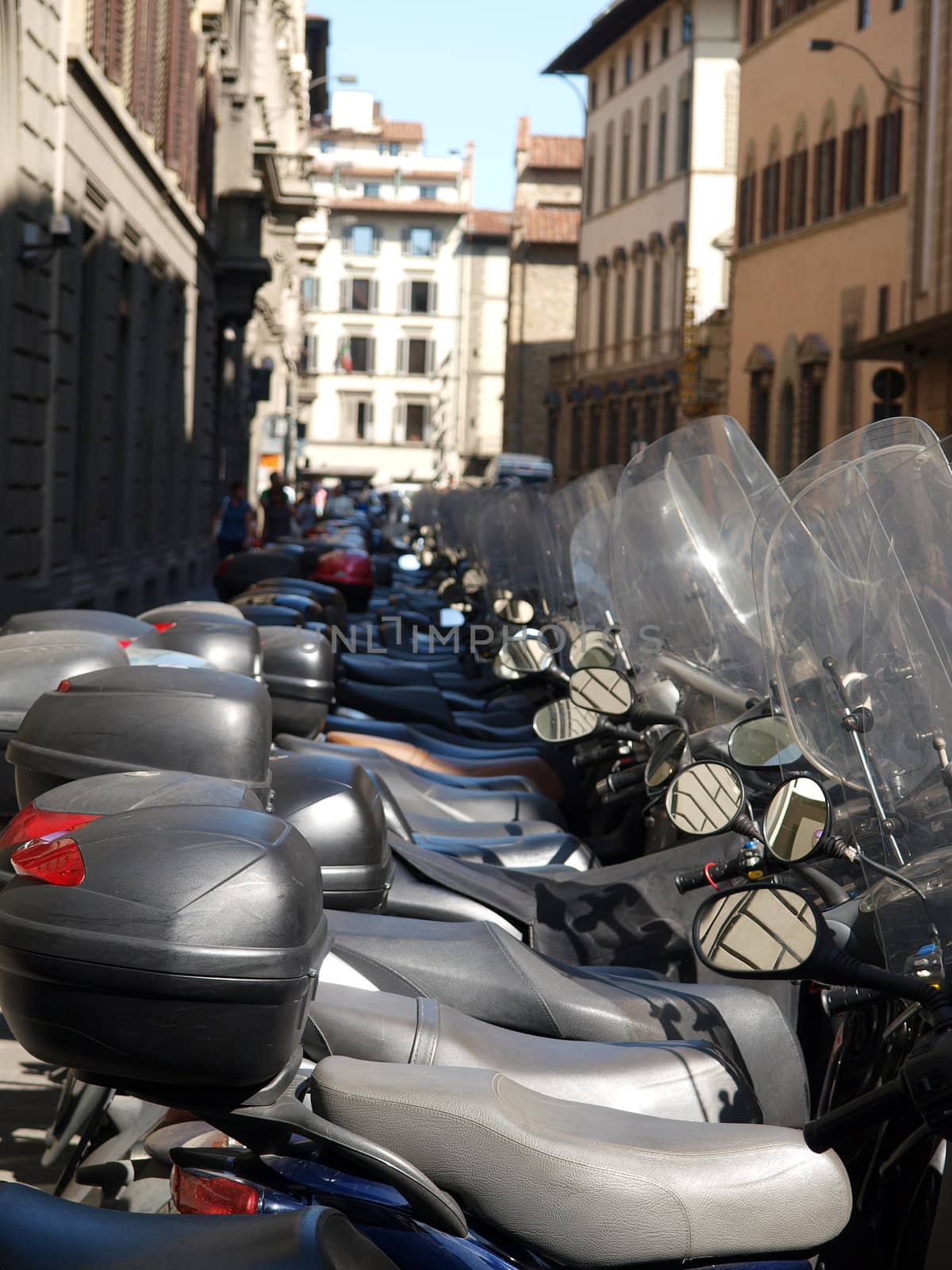 Florence - Invasion of motor scooter
