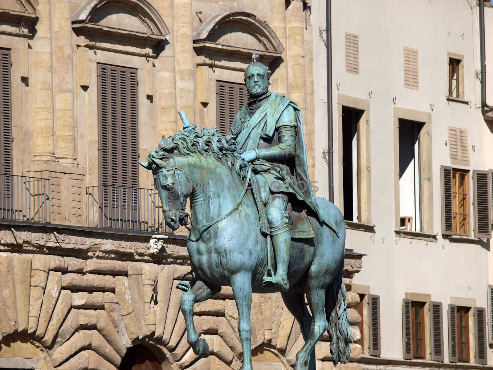 Florence - The equestrian statue of Cosimo I de Medici. Piazza della Signoria The equestrian statue of Cosimo I de Medici by Gianbologna