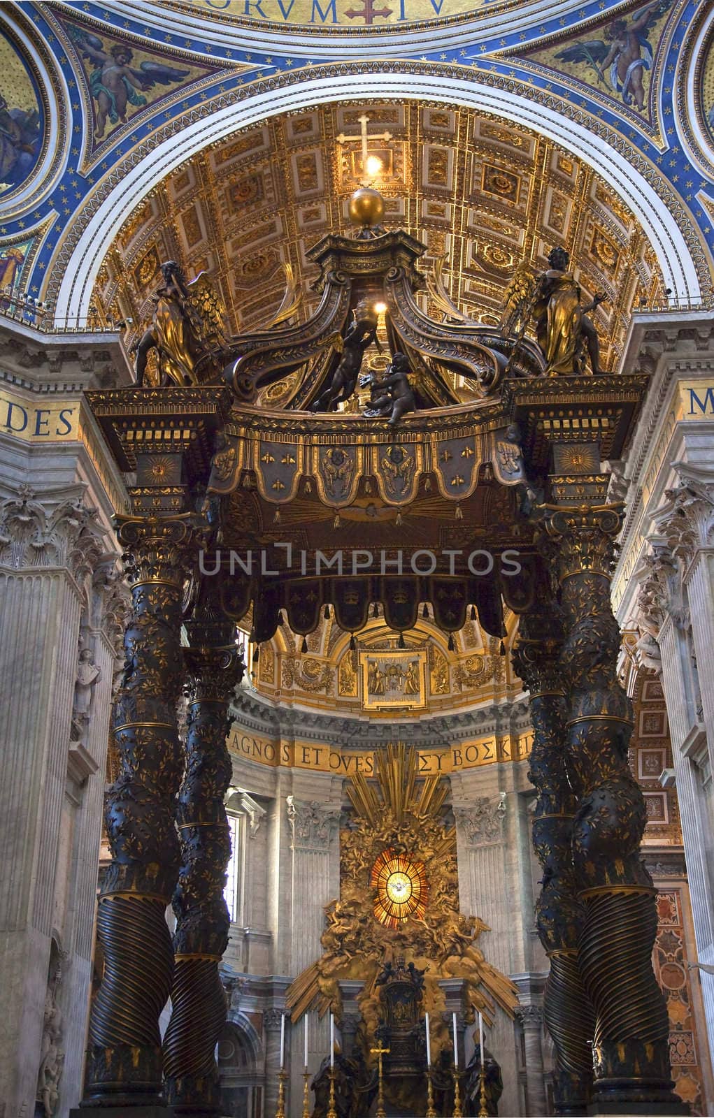 Vatican Inside Ceiling Bernini's Baldacchino