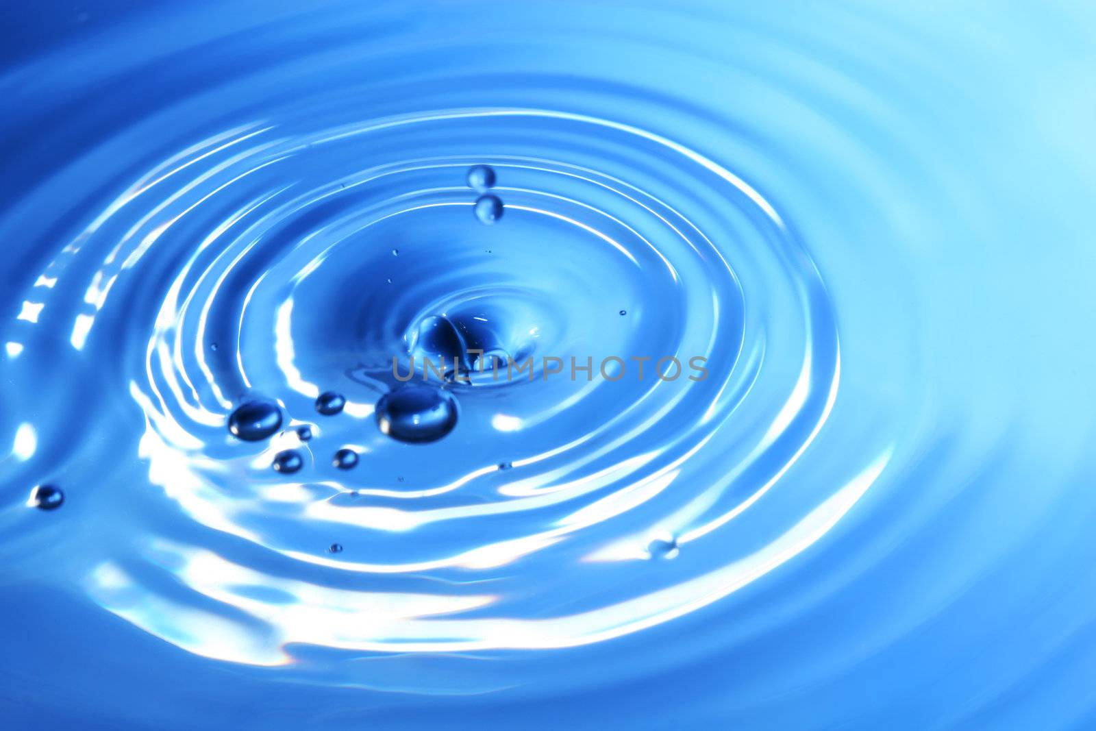 water ripples by sumos