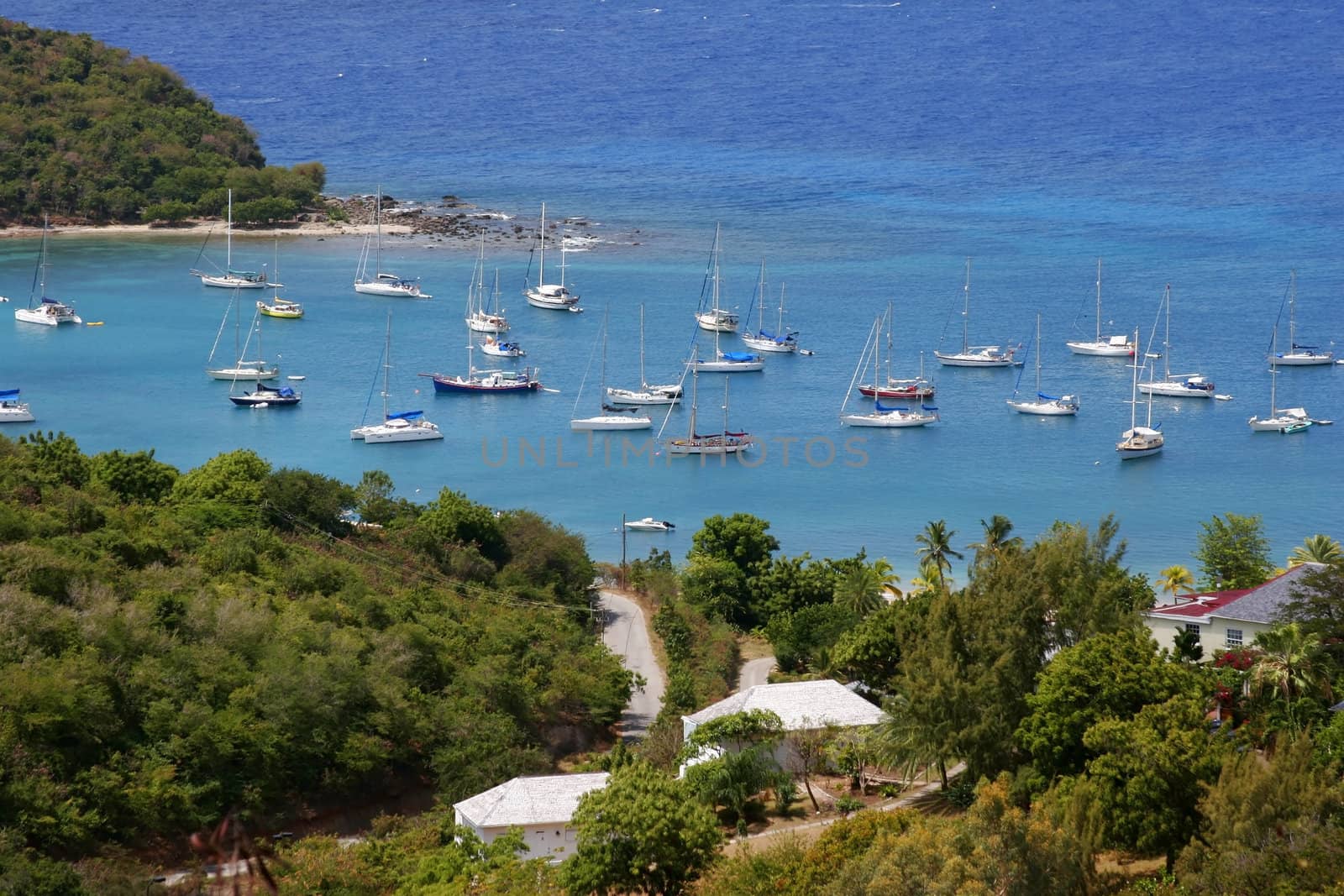 Falmouth bay, Antigua by PixAchi