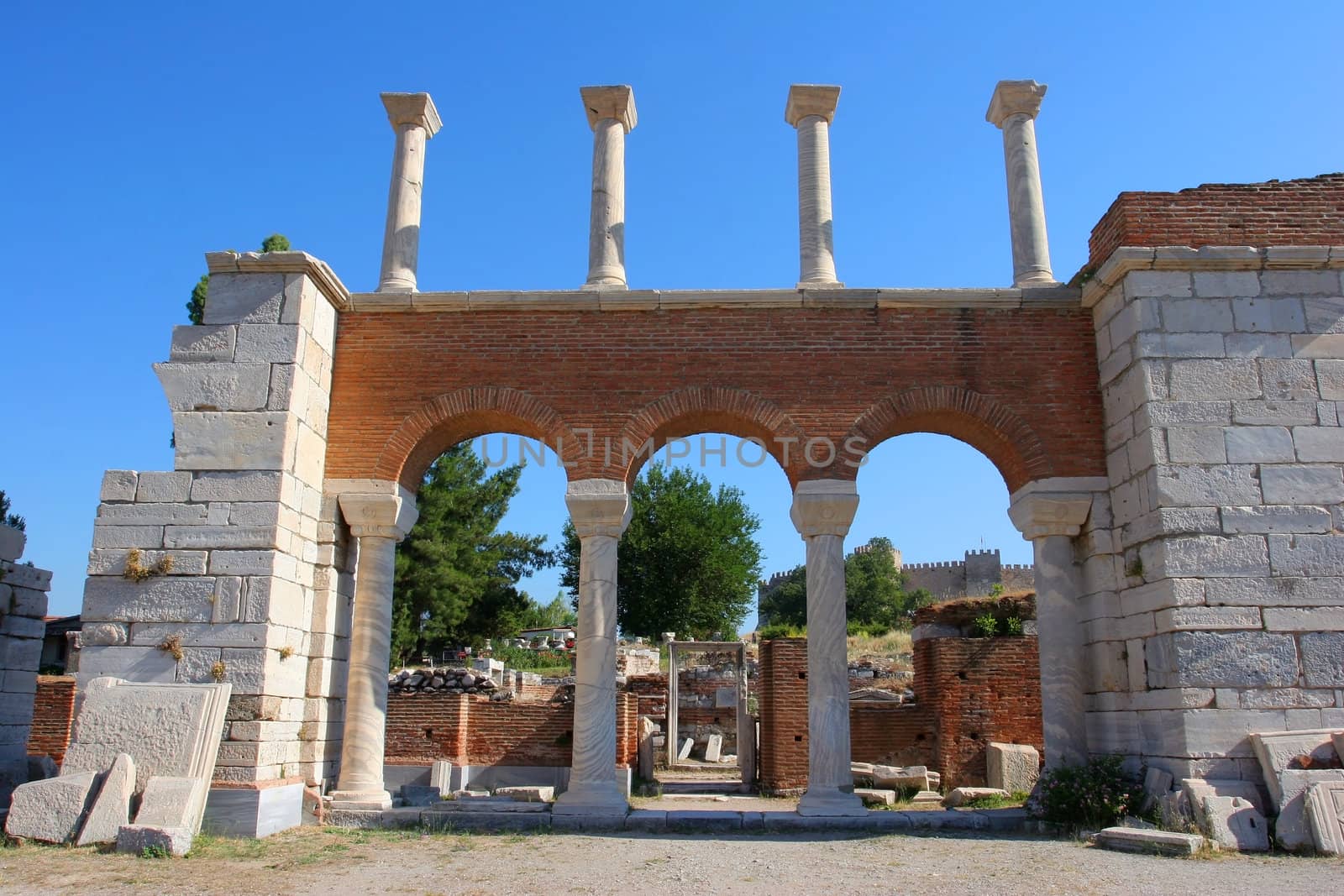 Church ruins with columns containing the tomb of John the Baptist