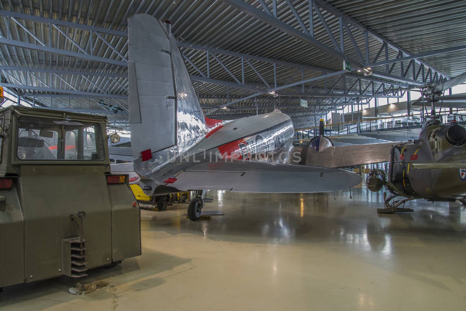 douglas c-47a dakota by steirus