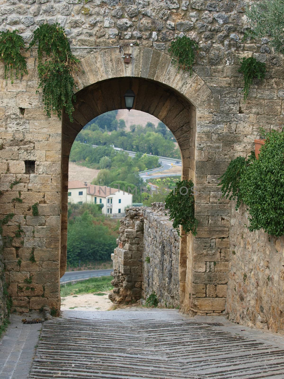  Monteriggioni, medieval village in Tuscany