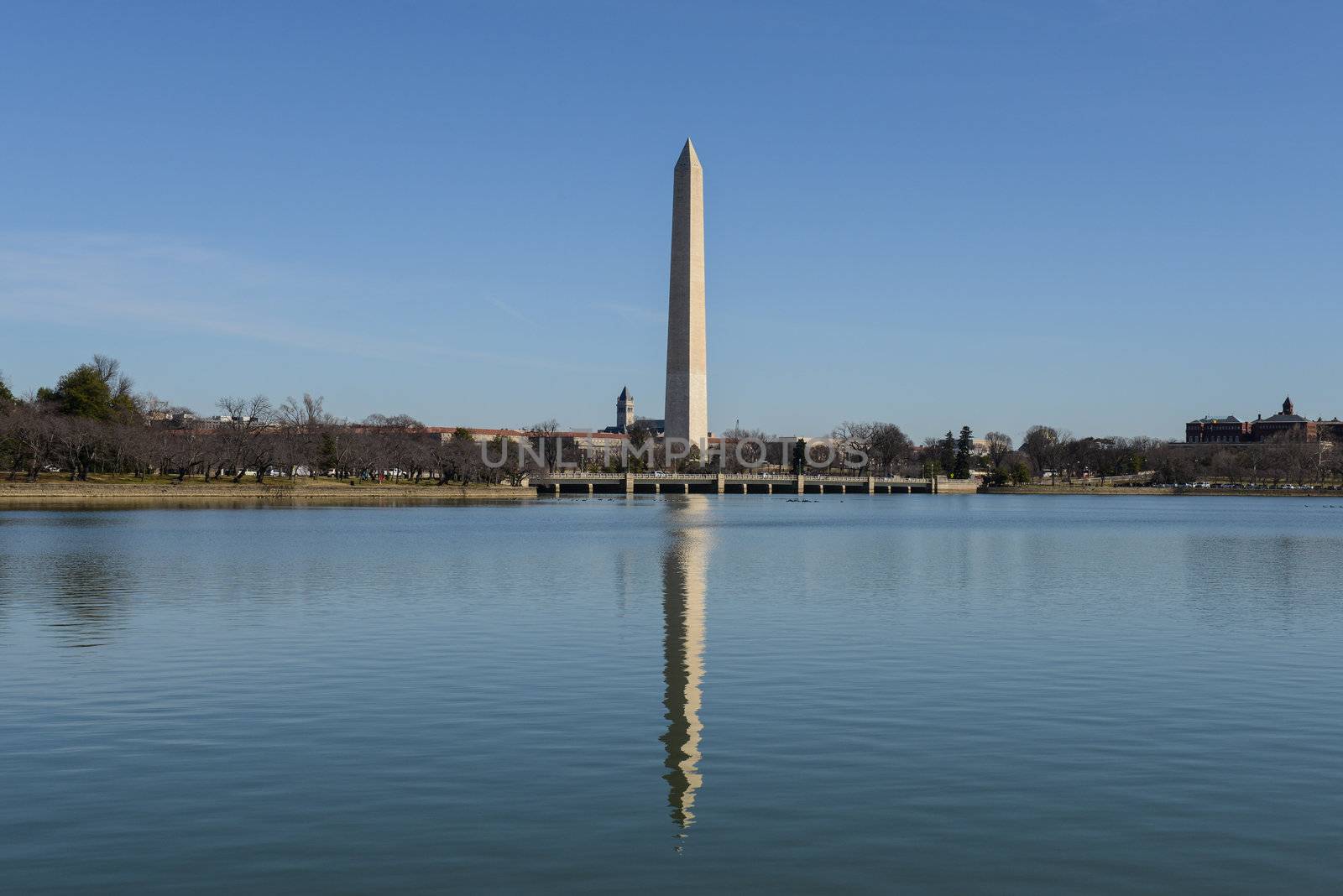 Washington Memorial in Washington DC by bbourdages