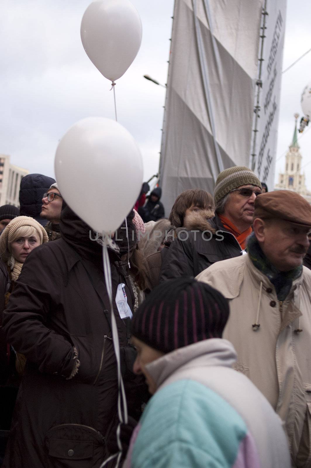 MOSCOW - DECEMBER 24: 
120 thousands of protesters take to in Academician Sakharov Prospect 
to protest Putin, calling for fair.
The biggest protest in Russia for the last 20 years. 