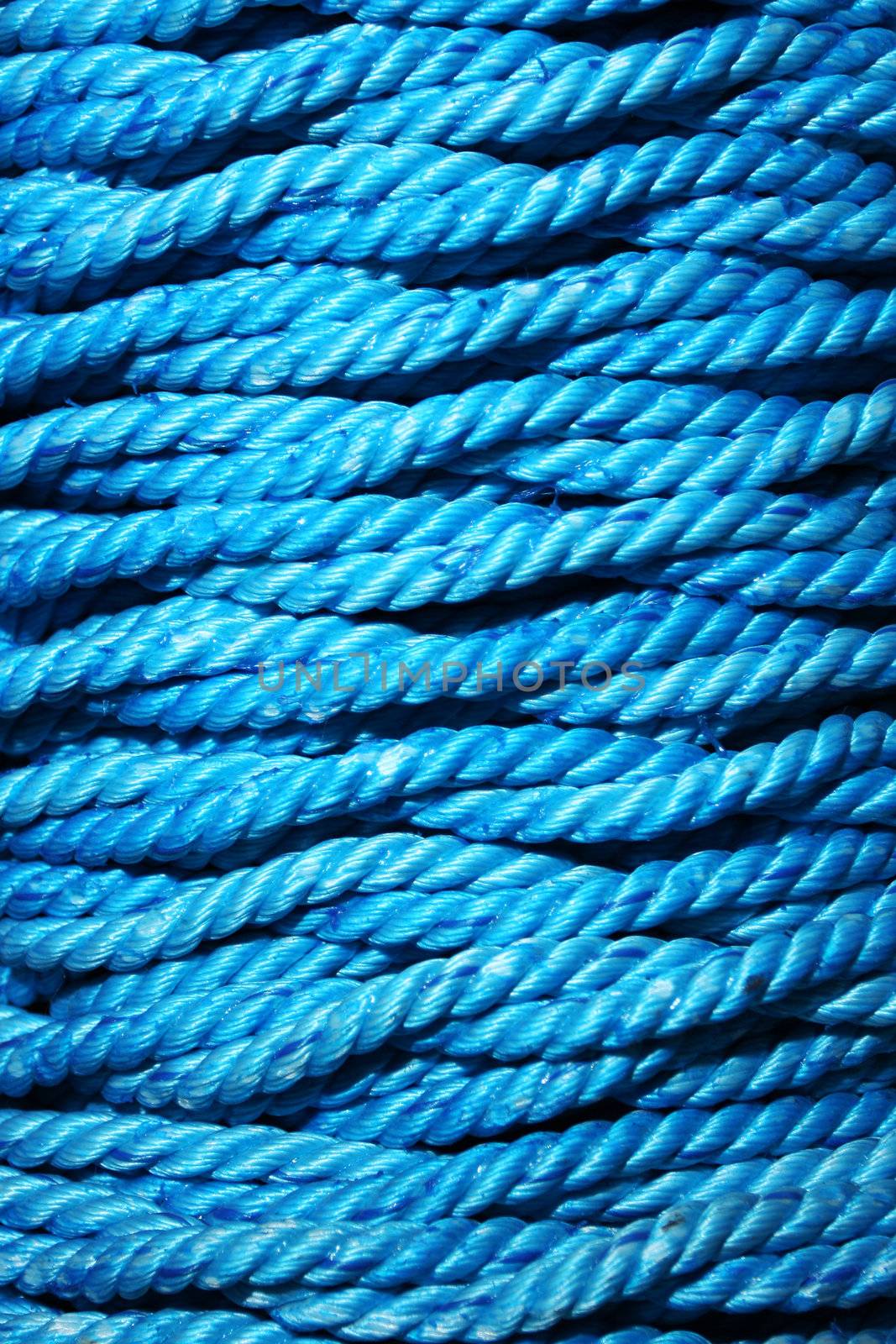 blue rope by sumos