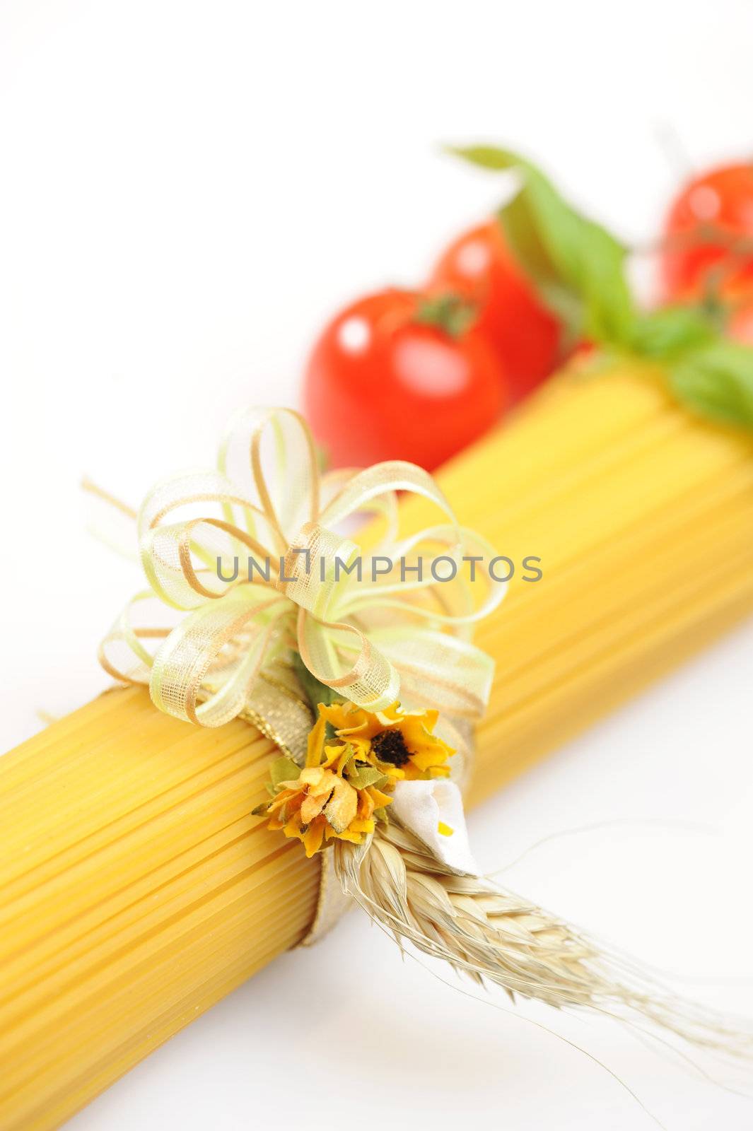 spaghetti, italian pasta: similar picture on my portfolio by stokkete