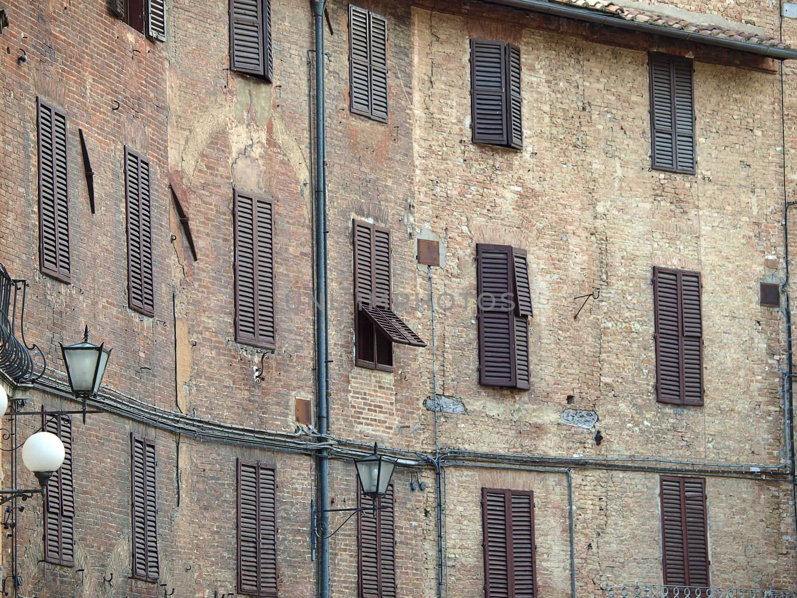 Siena - the medieval climate and characteristic colours