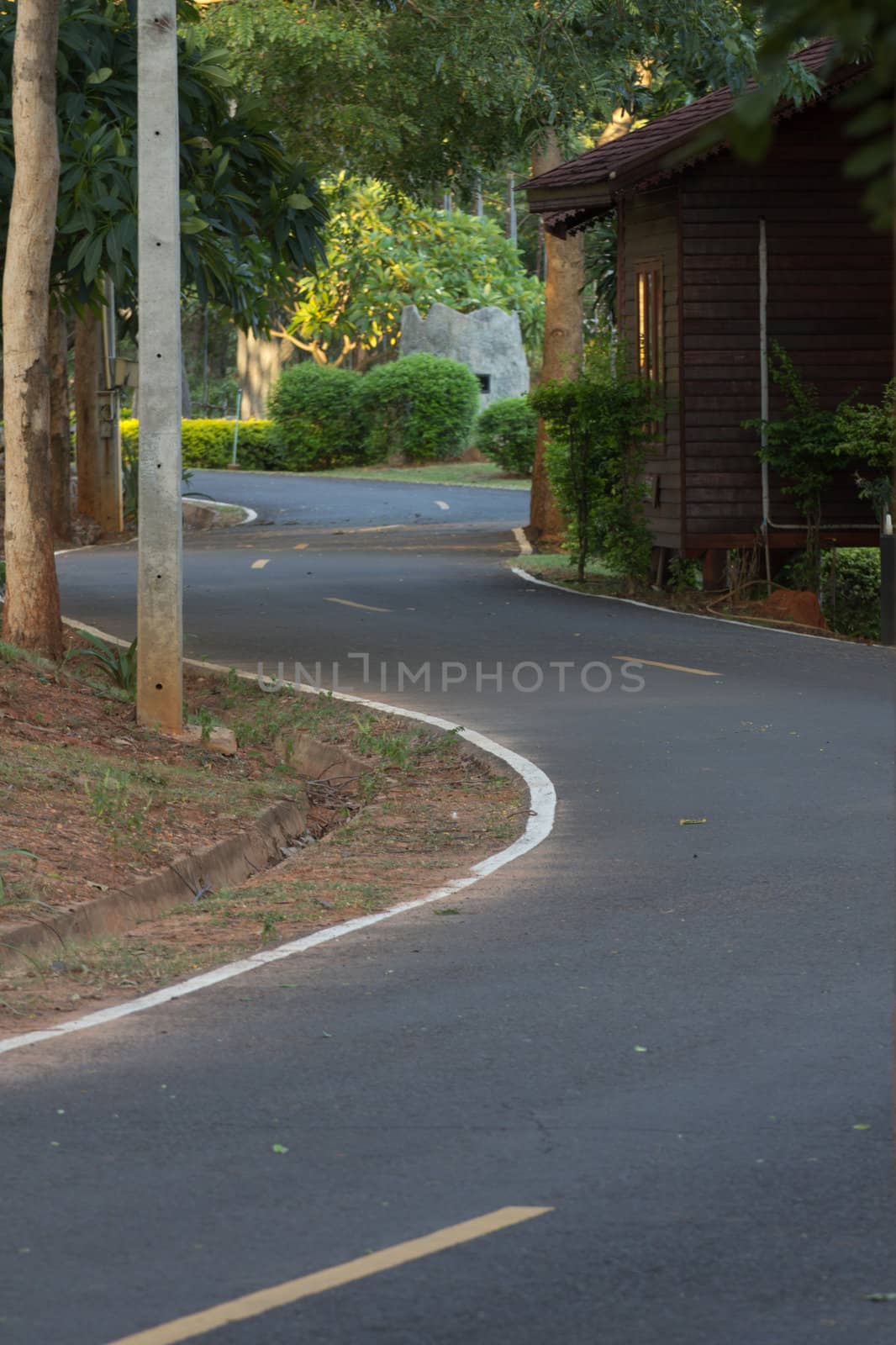 Picture of empty countryside road look clean.