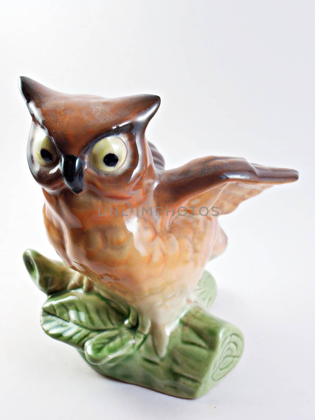 Toy owl by Picnichok