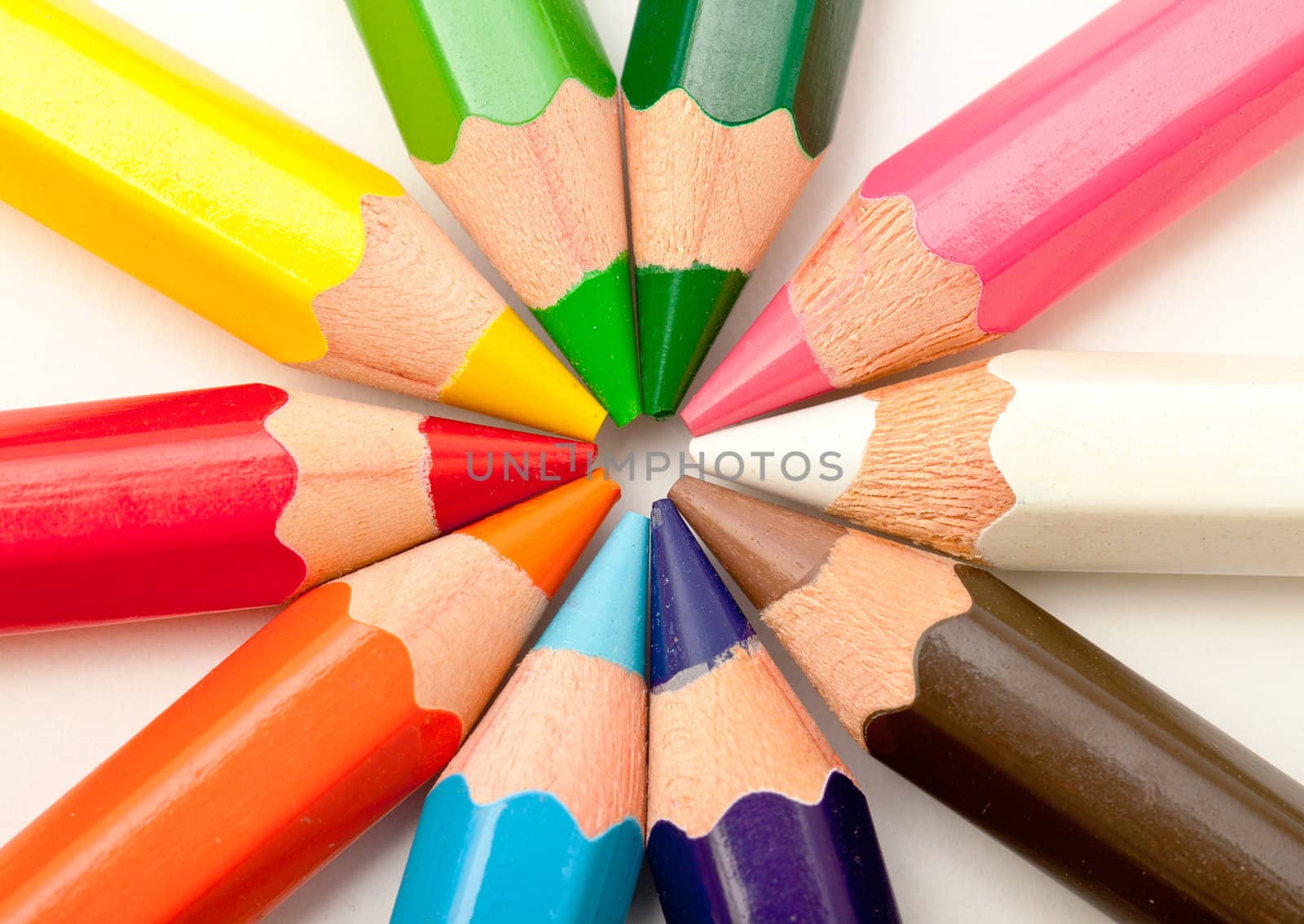 set of colored pencils by Discovod