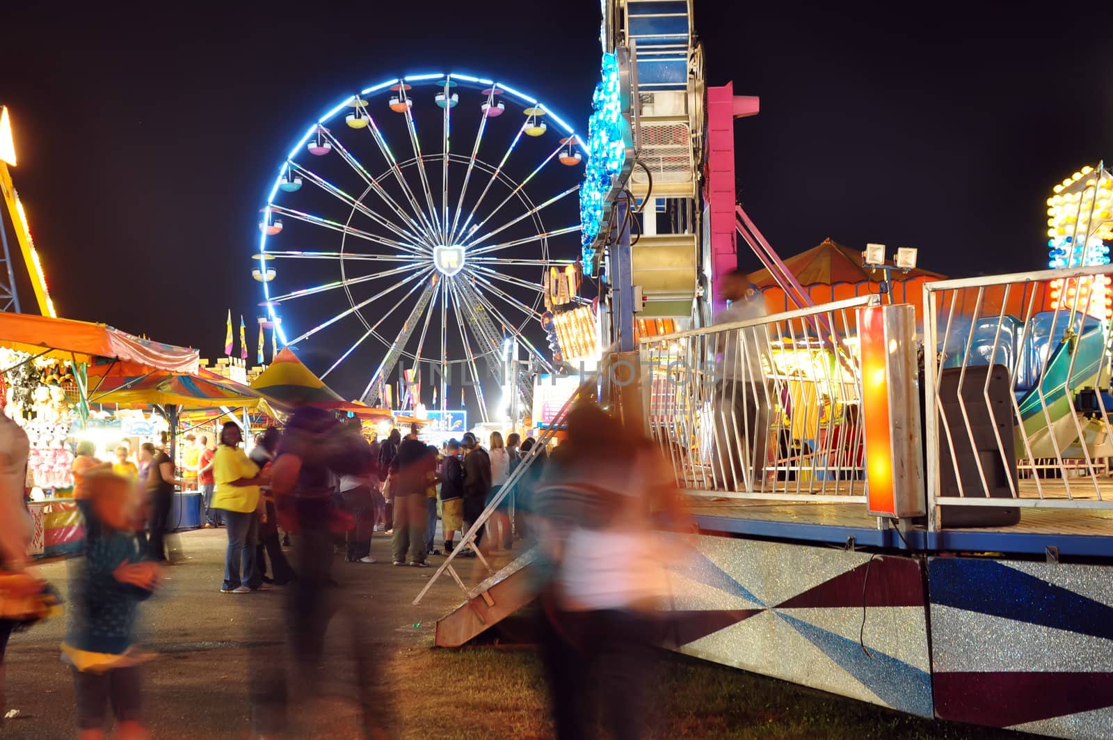 Ferris wheel in a summer night by digidreamgrafix