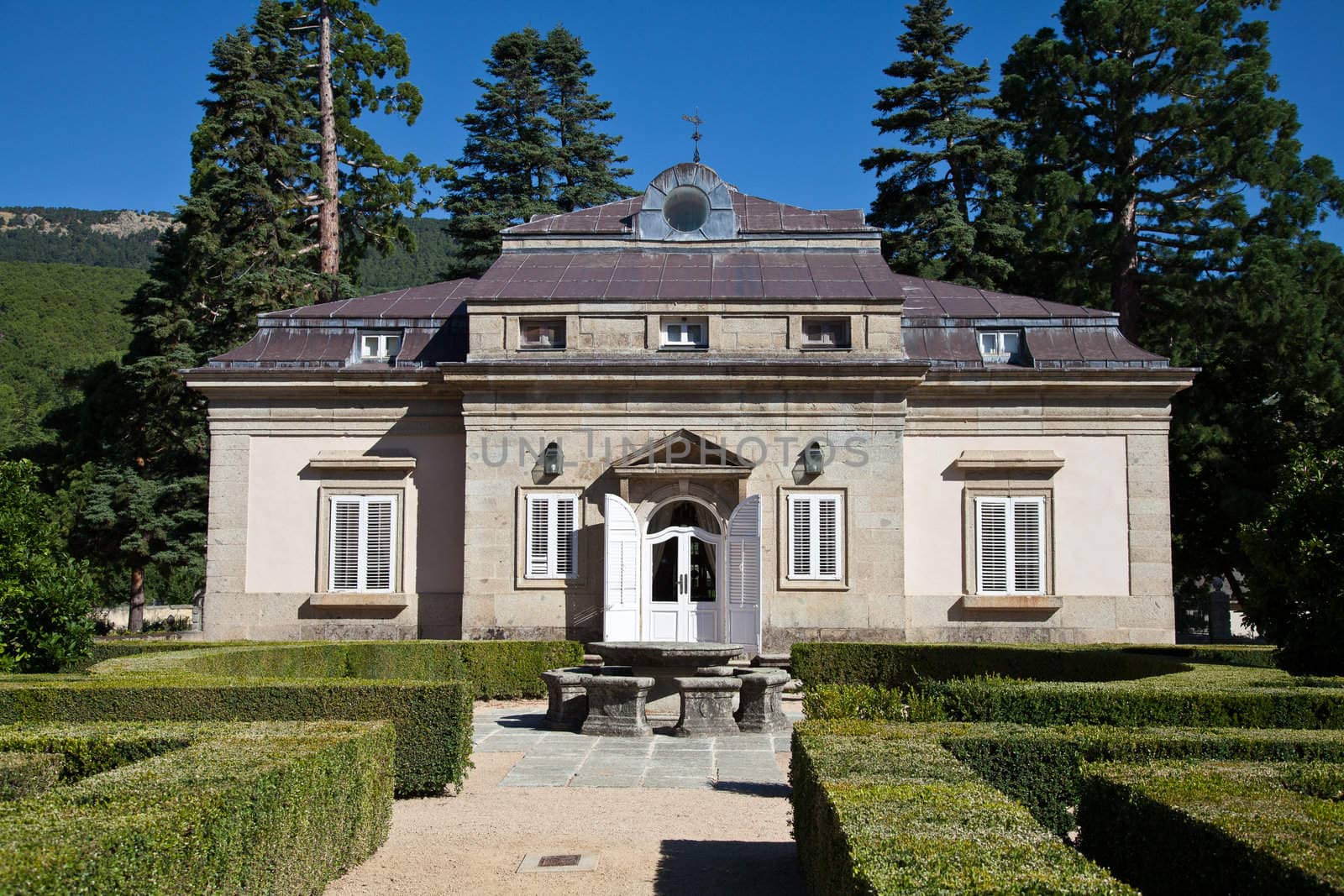 Casita del Infante, San Lorenzo de El Escorial by DashaRosato