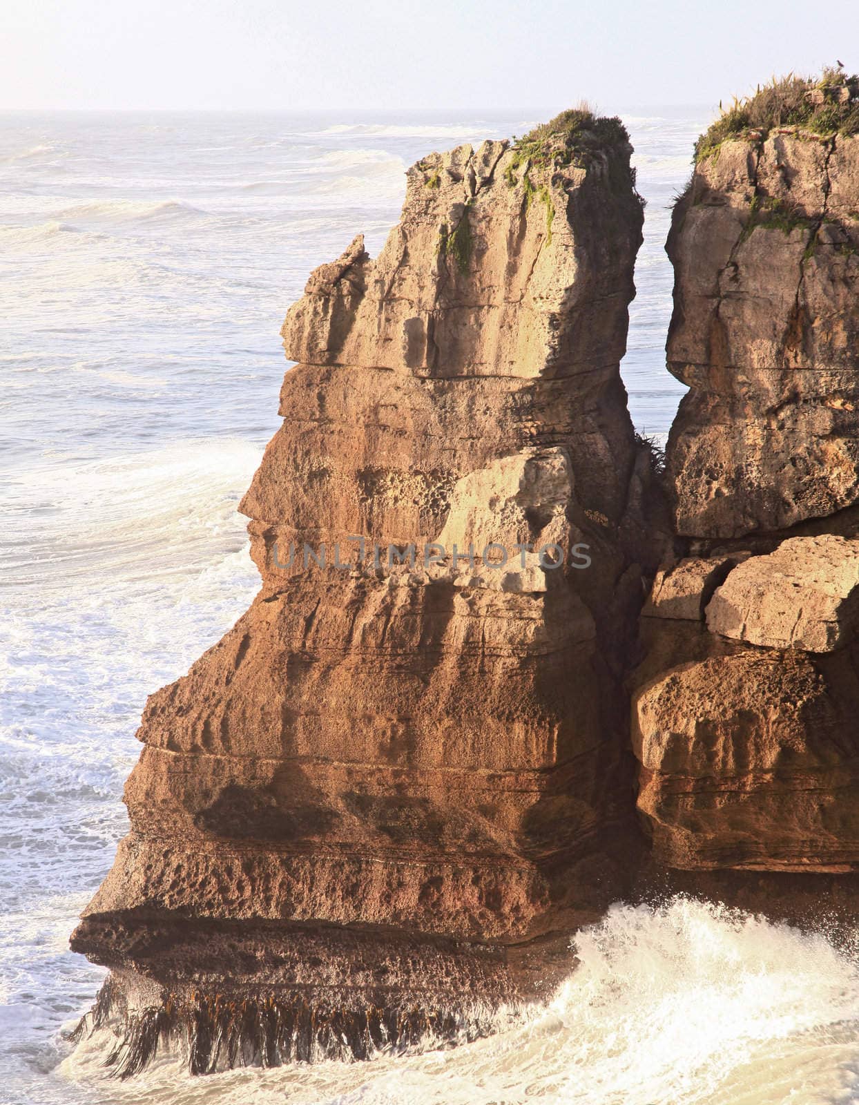 pancake rock at West coast of New Zealand by vichie81