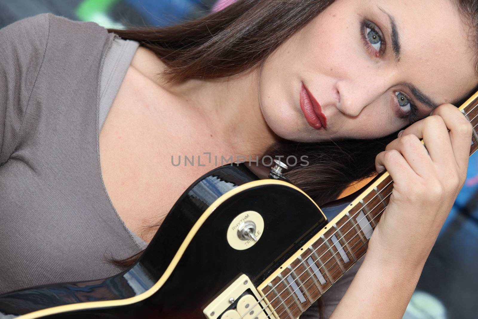 Girl with guitar by phovoir