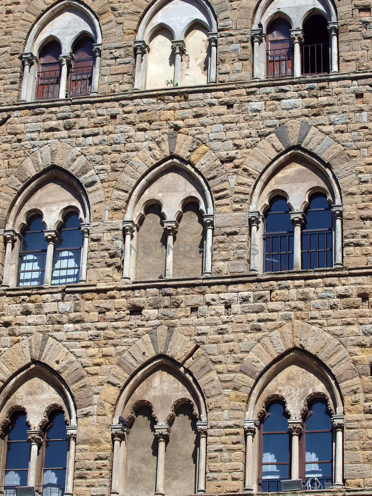  Beautiful ancient windows - Tuscany, Italy