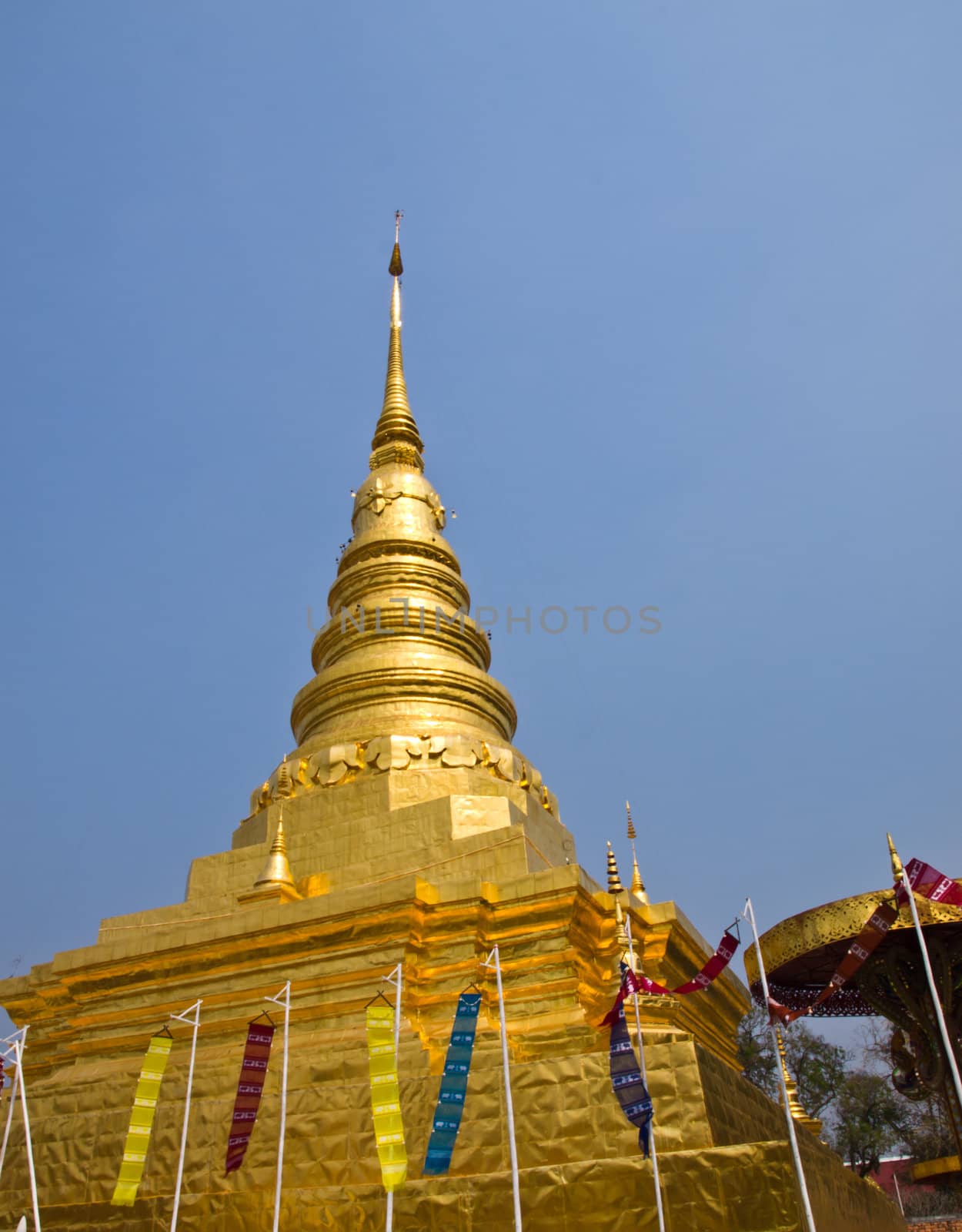 Golden stupa, Wat Phra That chae haeng, Nan Thailand