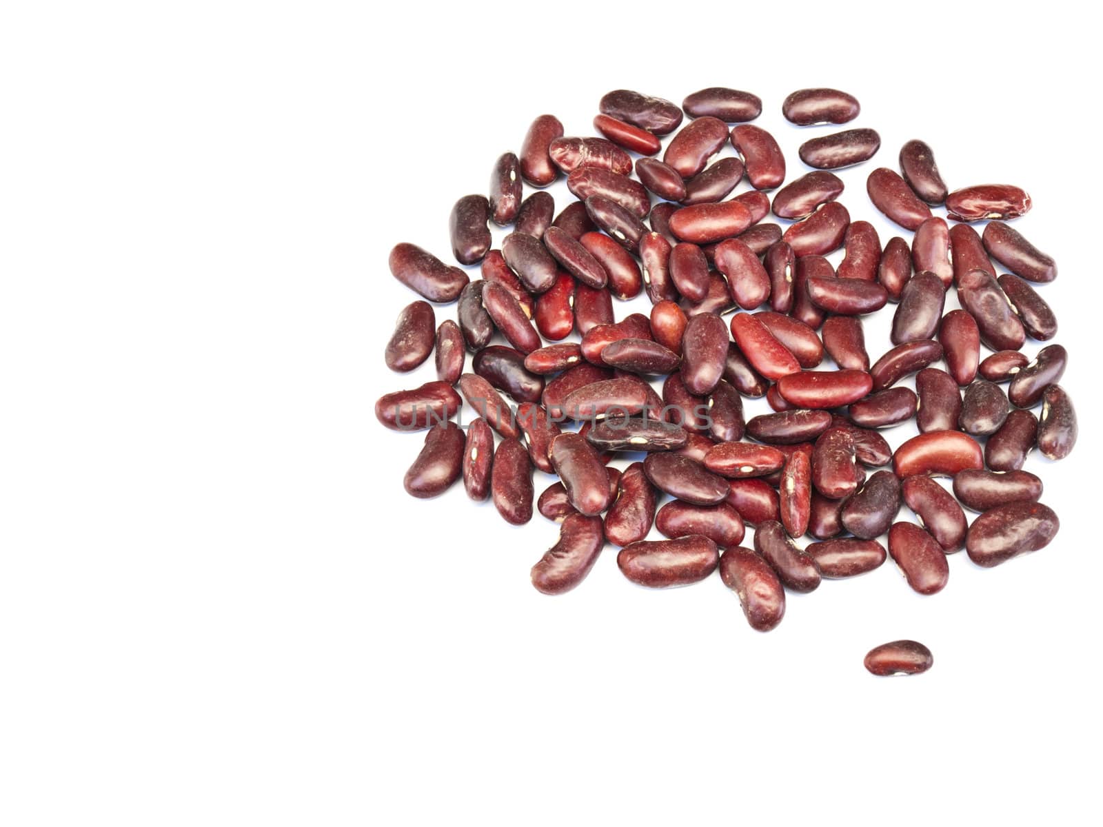 Heap of dried kidney beans or red beans isolated on white backgr by gururugu