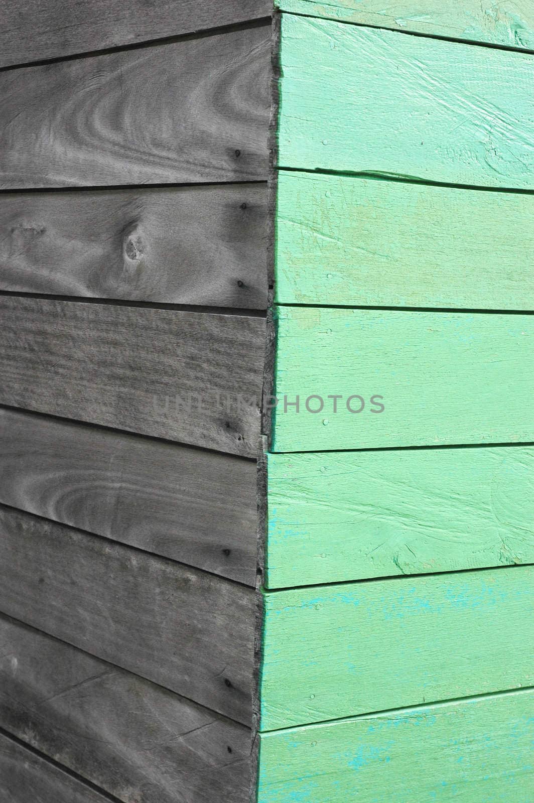 appearance on both sides of the wooden wall