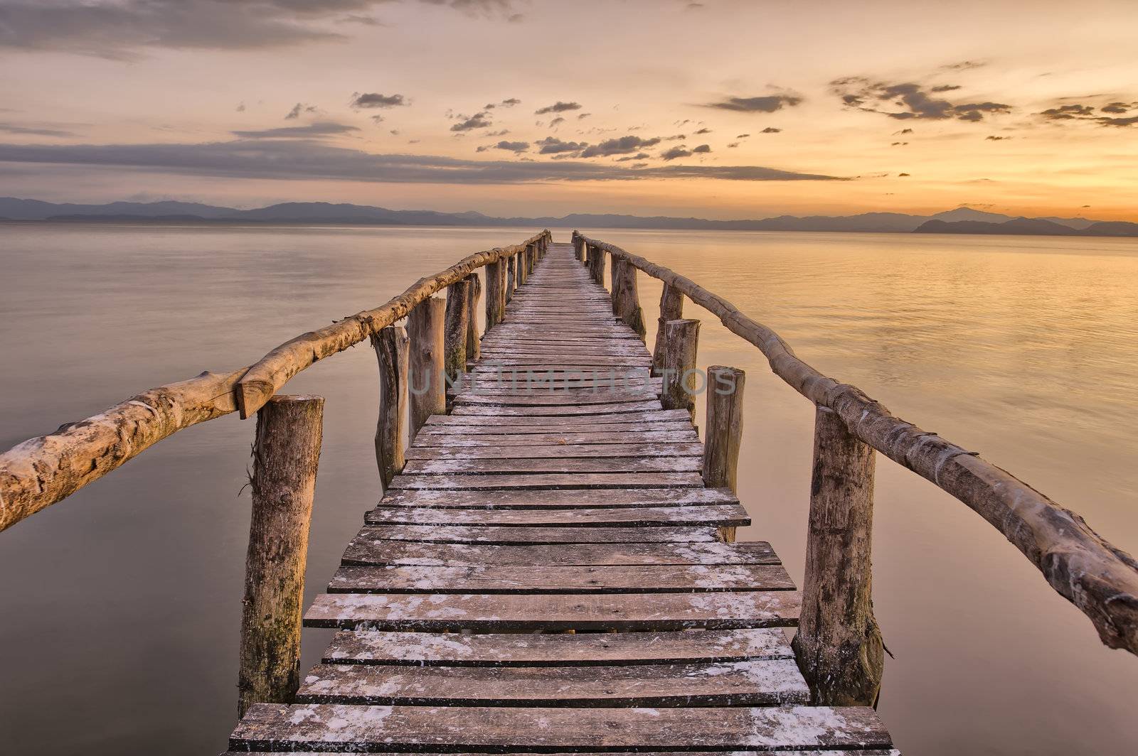 Jetty in the Nicoya Gulf after sunset, La Ensenada, Costa Rica