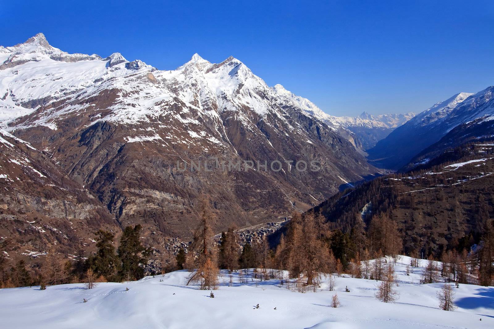 Zermatt City surround by high mountain, Matterhorn , Switzerland