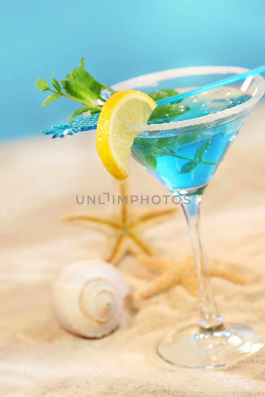 Blue tropical summer drink by Sandralise