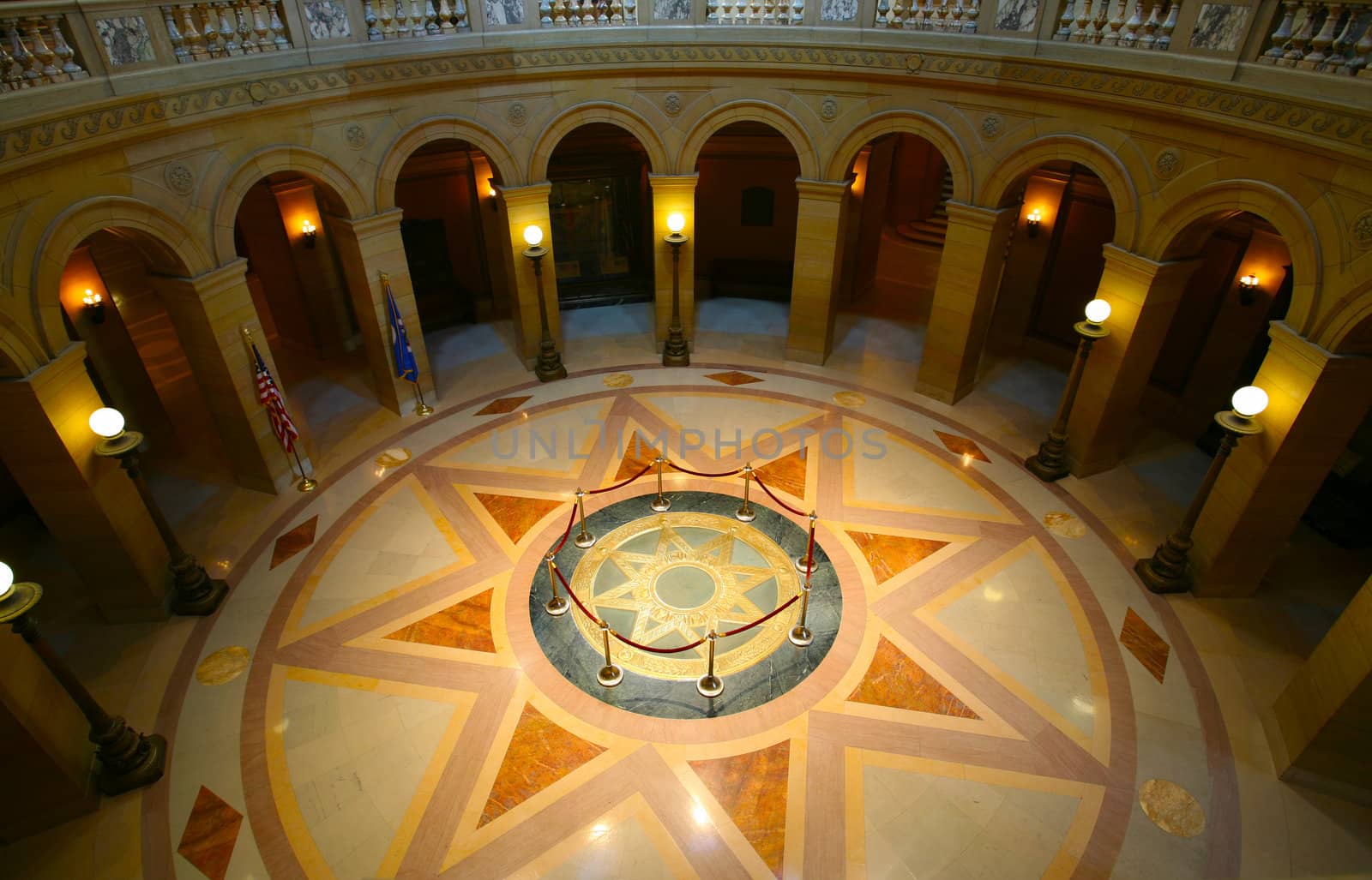 Center of St. Paul capitol building