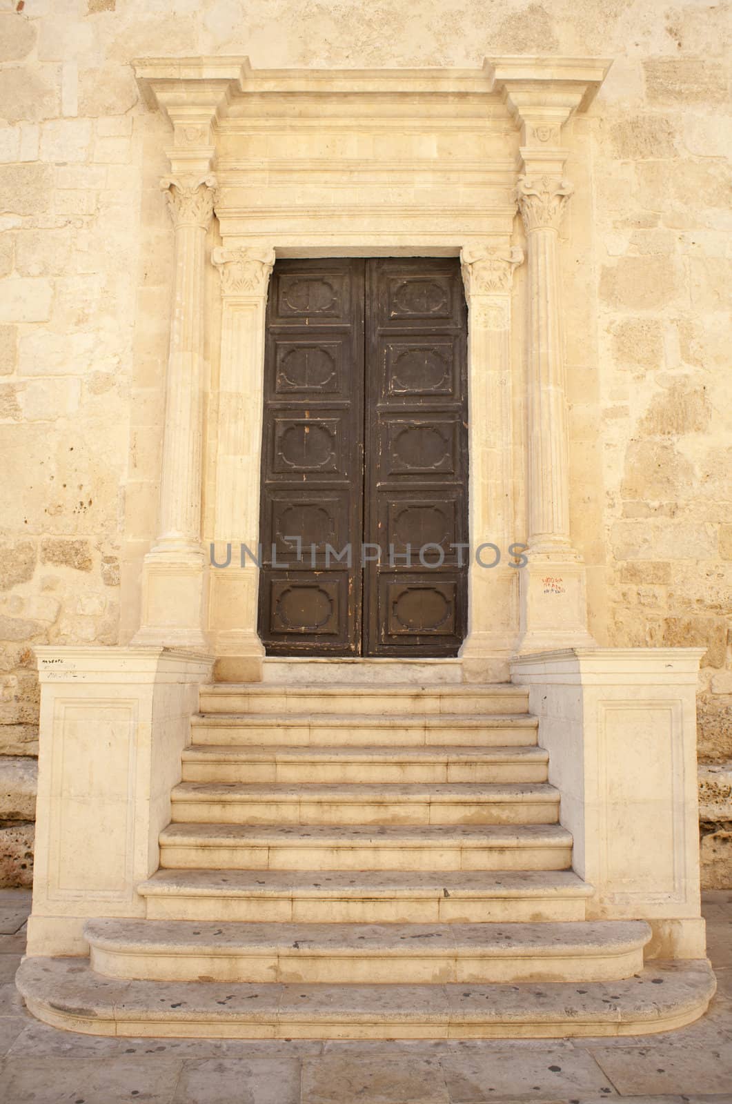 Lateral door, Duomo di Santa Lucia, Siracusa - Italy