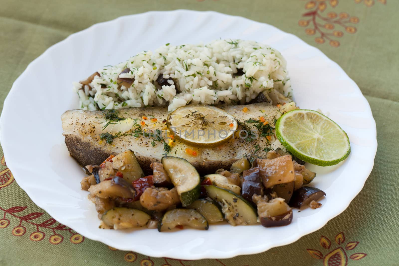 Fish with rice and eggplant 