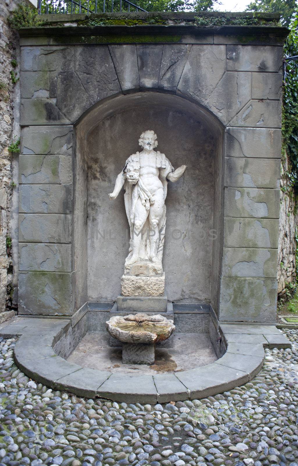 View of fountain with Statue, Bergamo