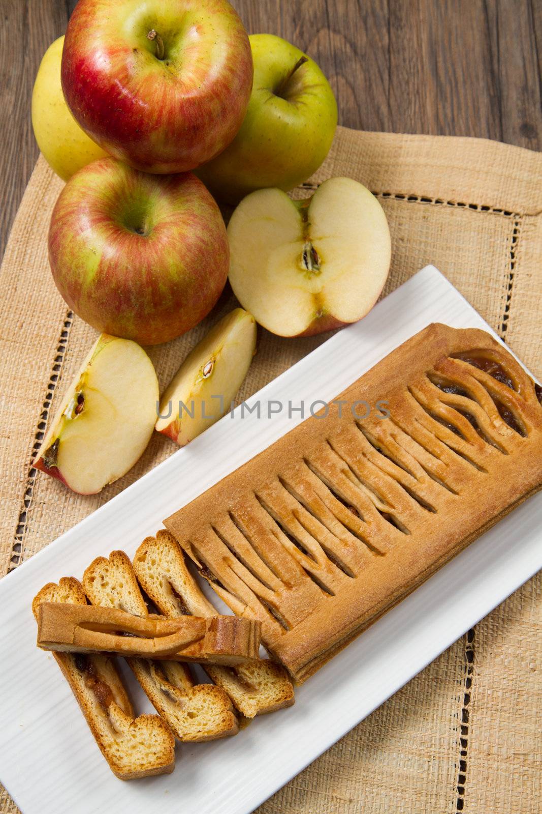 apple strudel by lsantilli