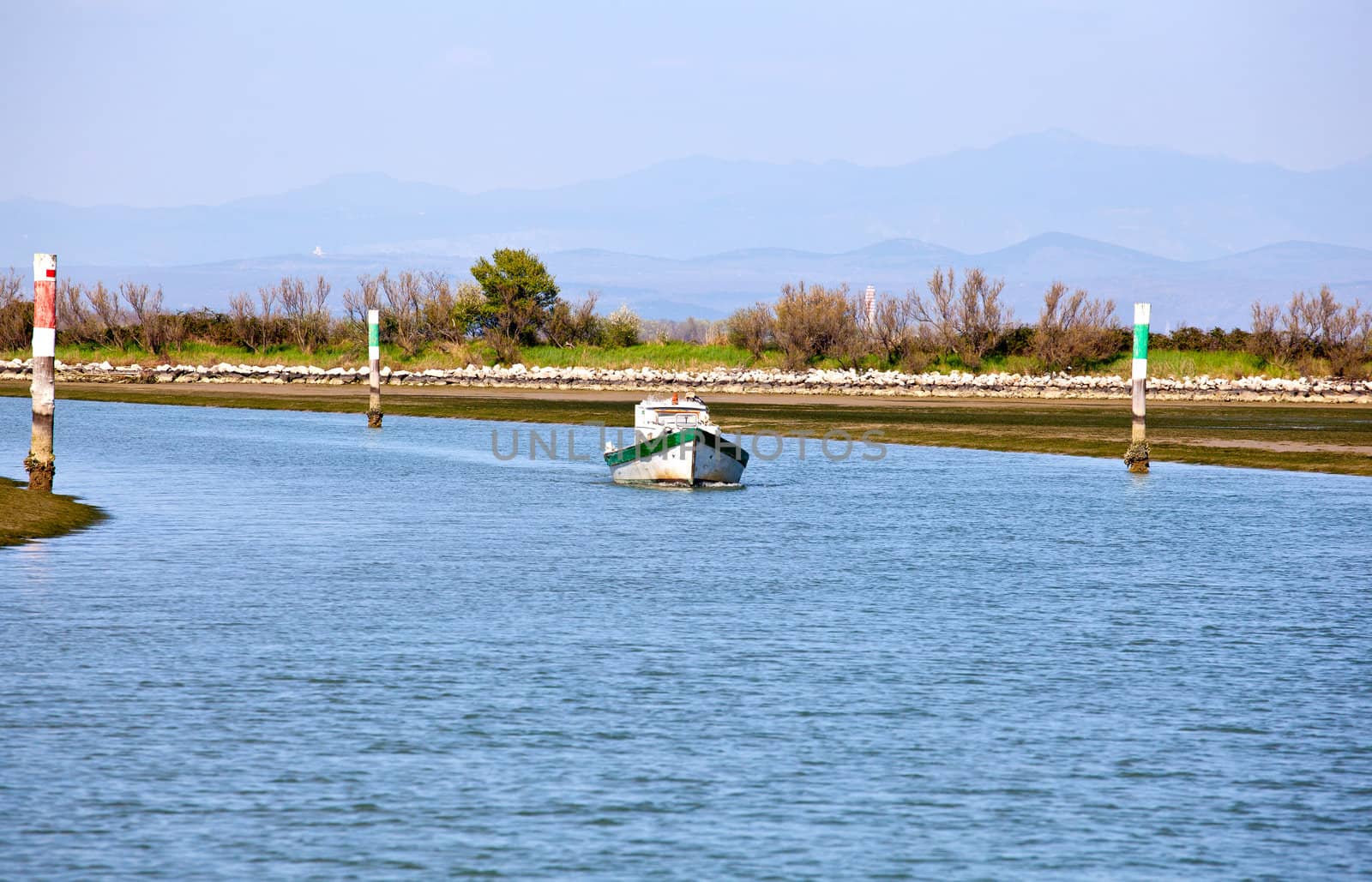 Old boat, Grado Lagoon - Italy