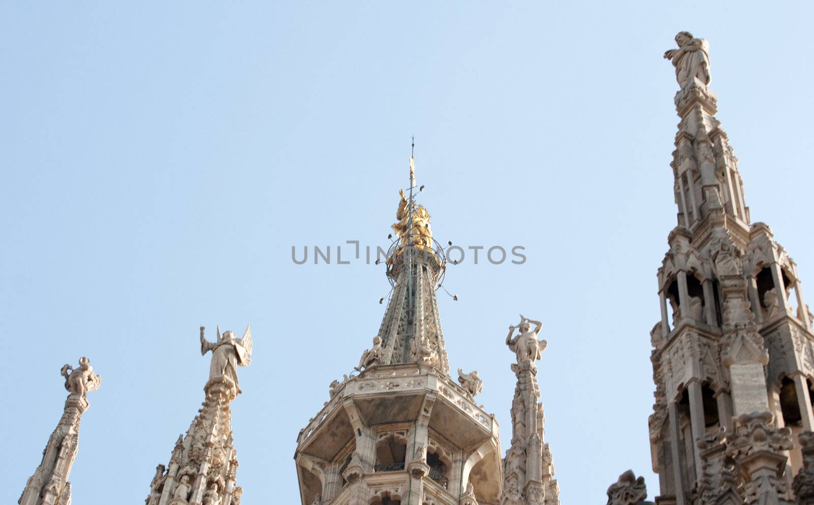 Gold statue of virgin mary, Milan cathedral - Italy