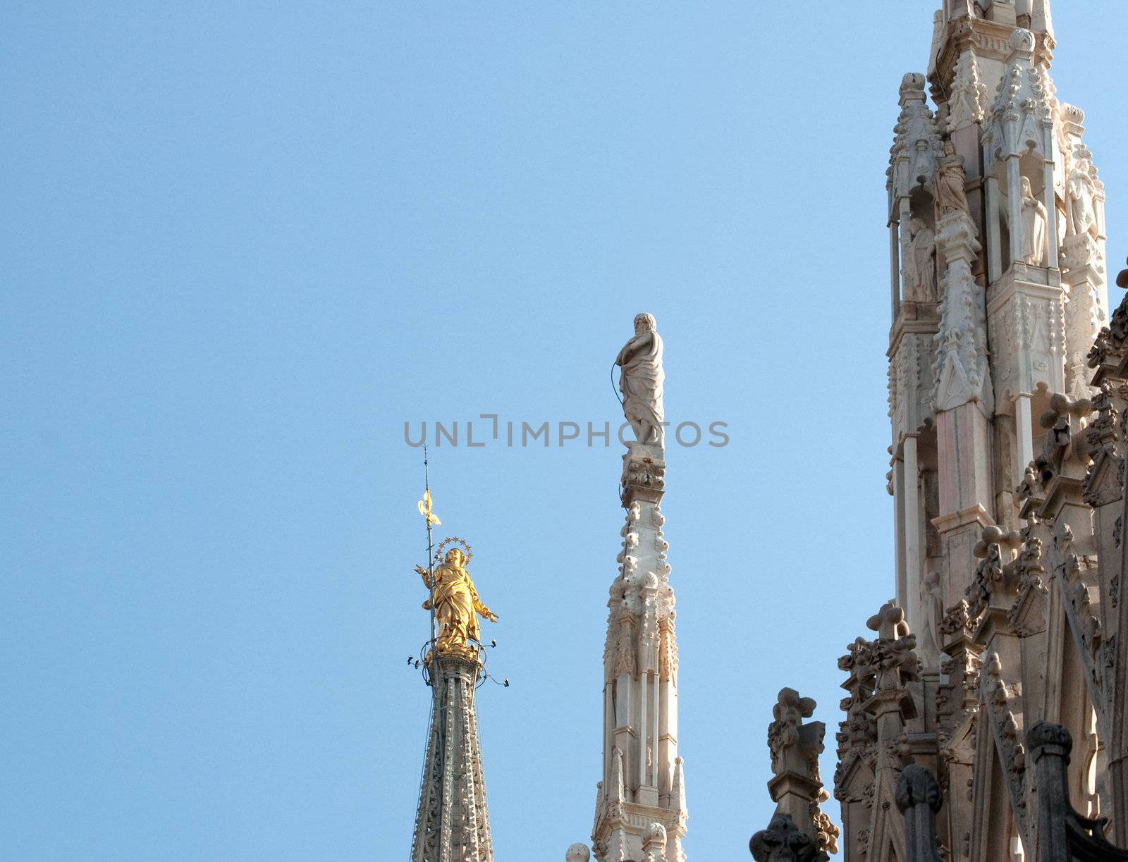 Gold statue of virgin mary, Milan cathedral - Italy