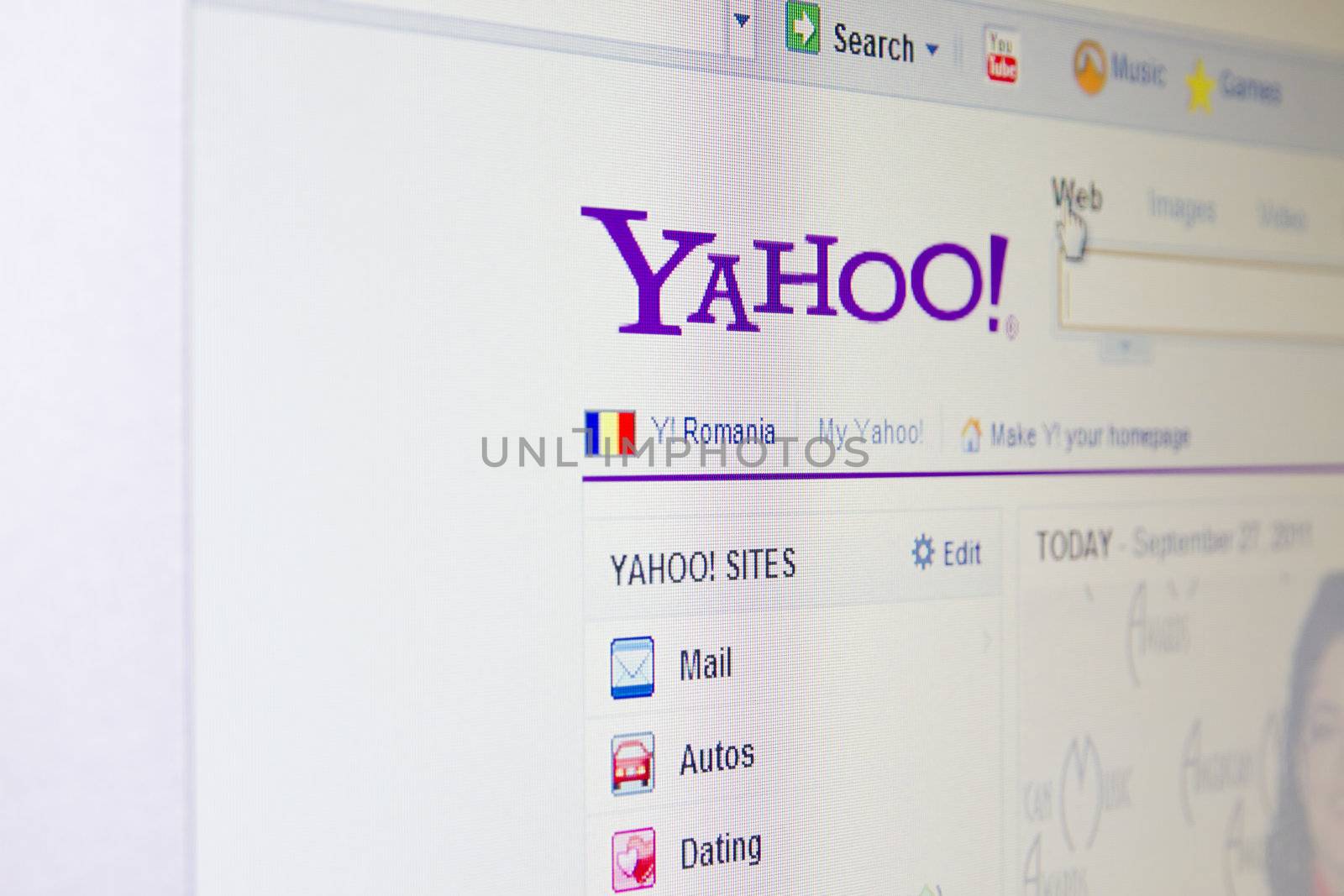 Yahoo website on monitor screen