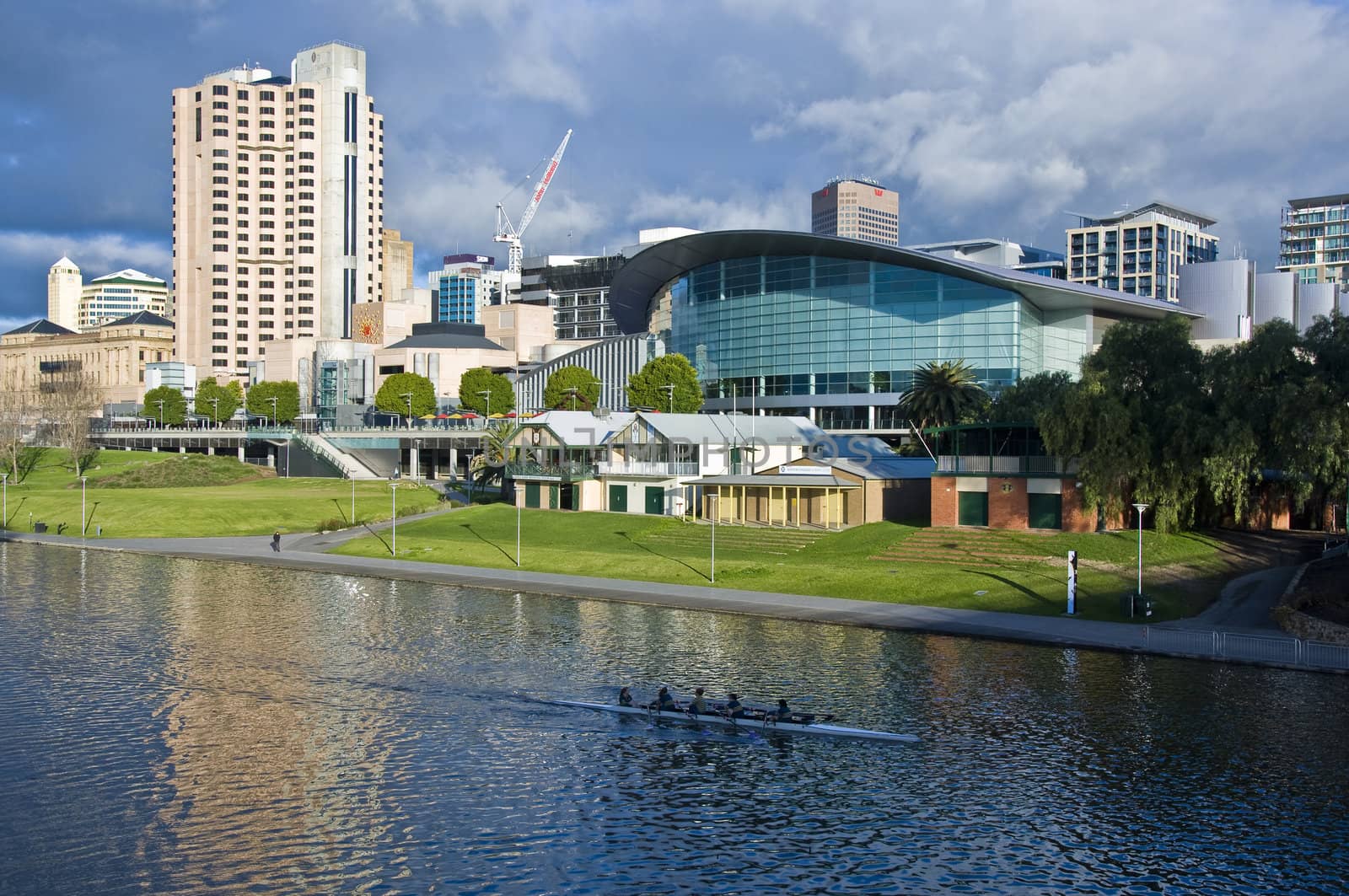 the downtown adeilaide and the river