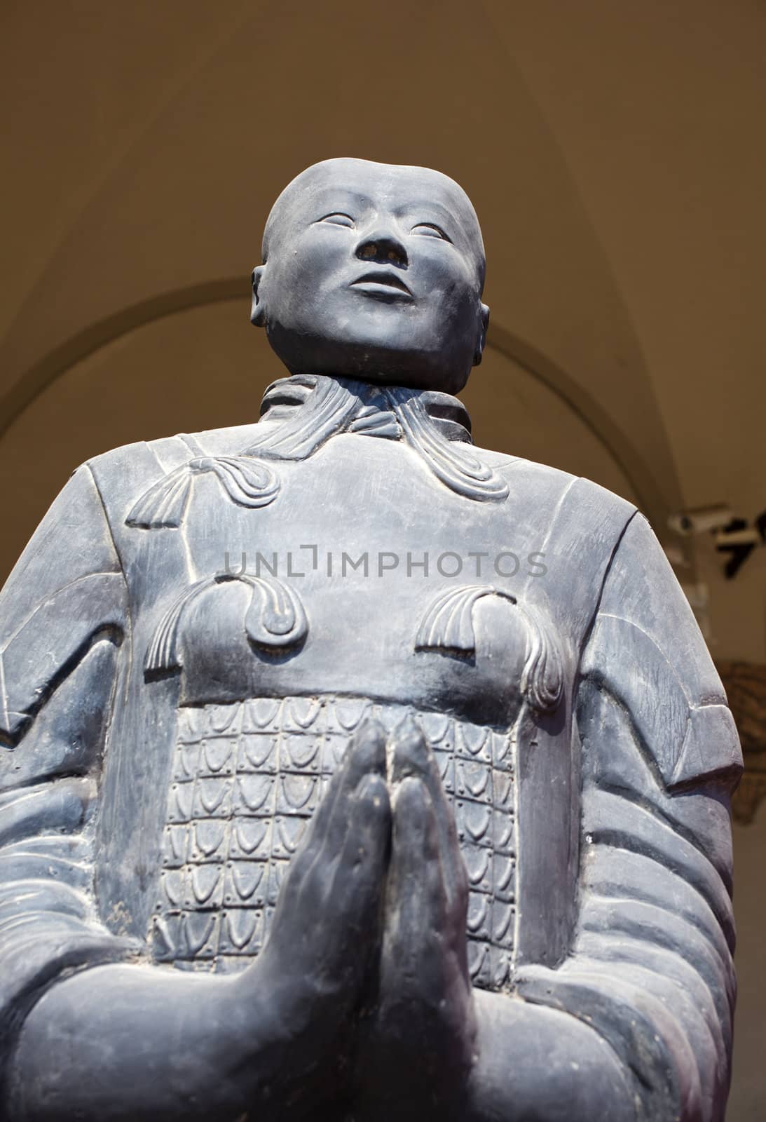 Photo of an Oriental statue