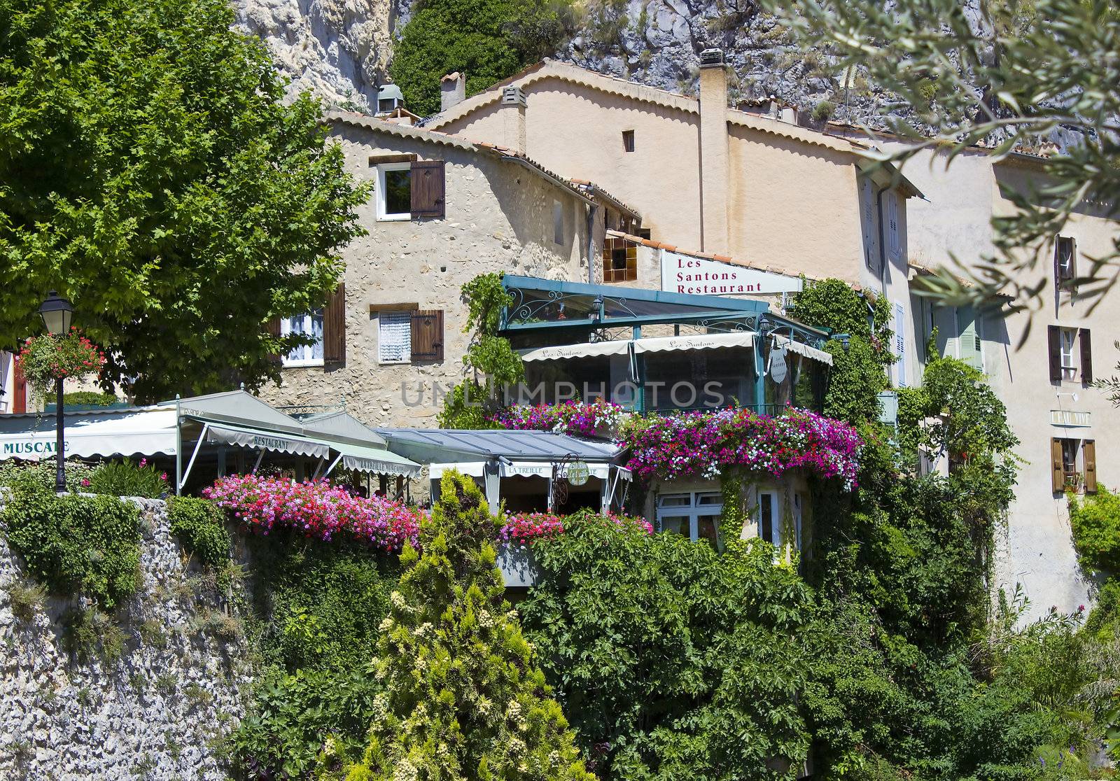 Moustiers-Ste-Marie, Alpes de Haute Provence