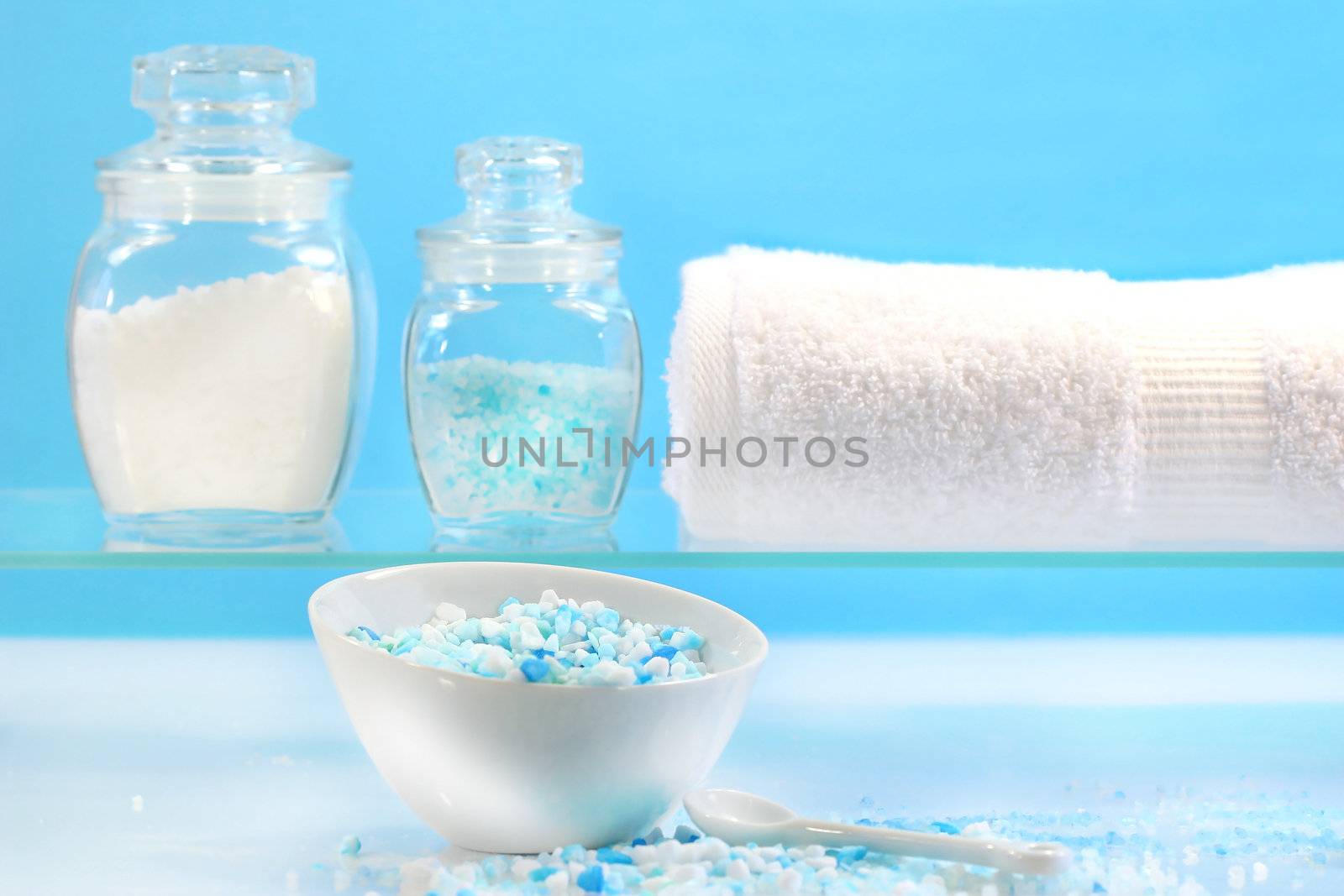 Bath salts with towel by Sandralise