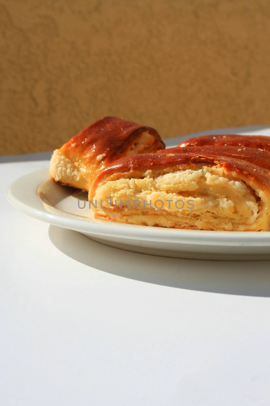 Close up of a nazook pastry on a plate.