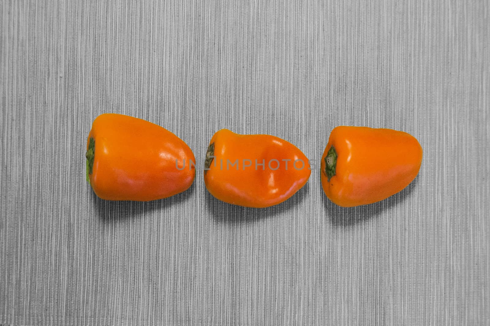 Mini orange Paprika