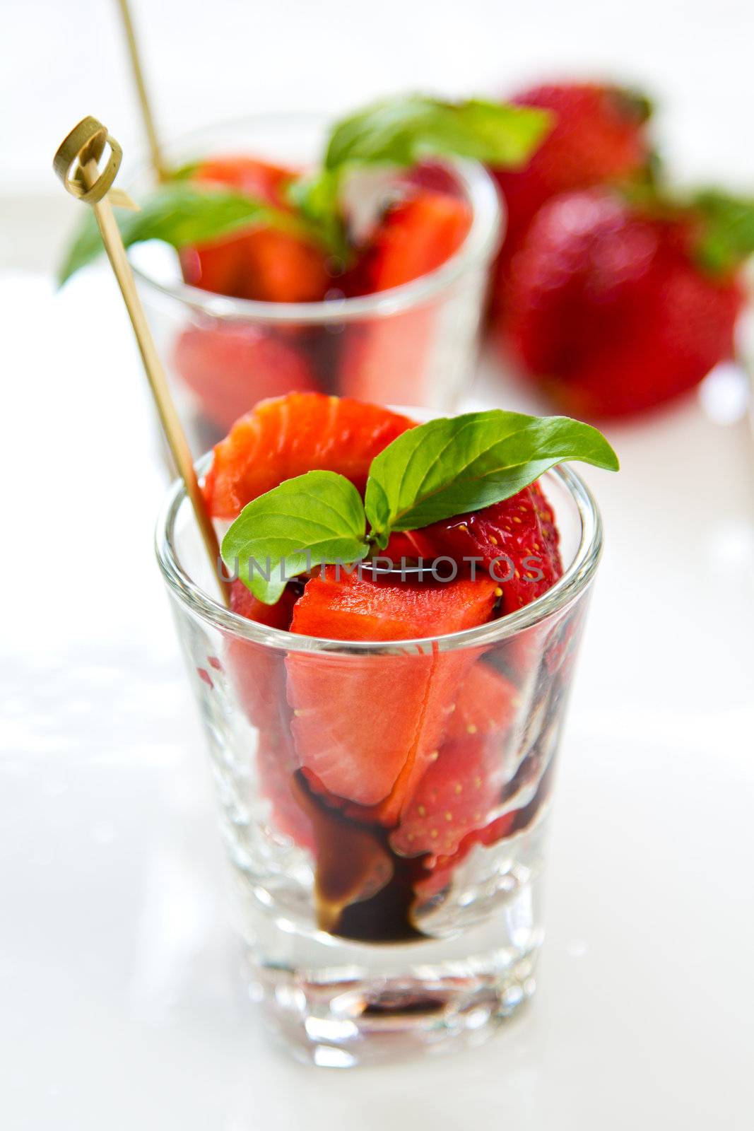 Strawberry with Balsamic sauce by vanillaechoes