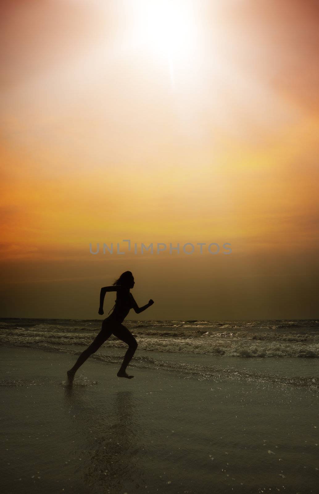 Run in sunset by Novic