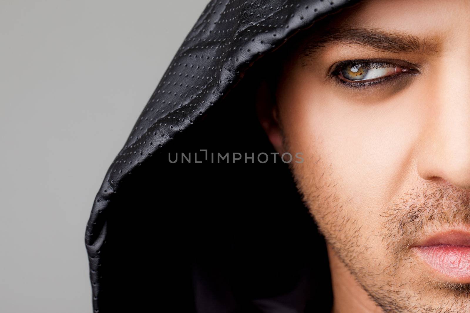 Half face man hood by vilevi