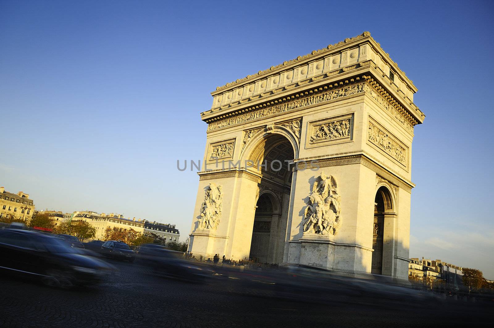Arch of Triumph on the Etoile place square. Paris, France